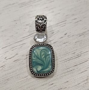 Lia Sophia Pendant